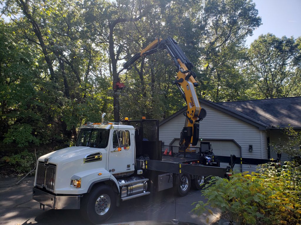 COPMA GRAPPLE SAW TRUCKS CPS Group